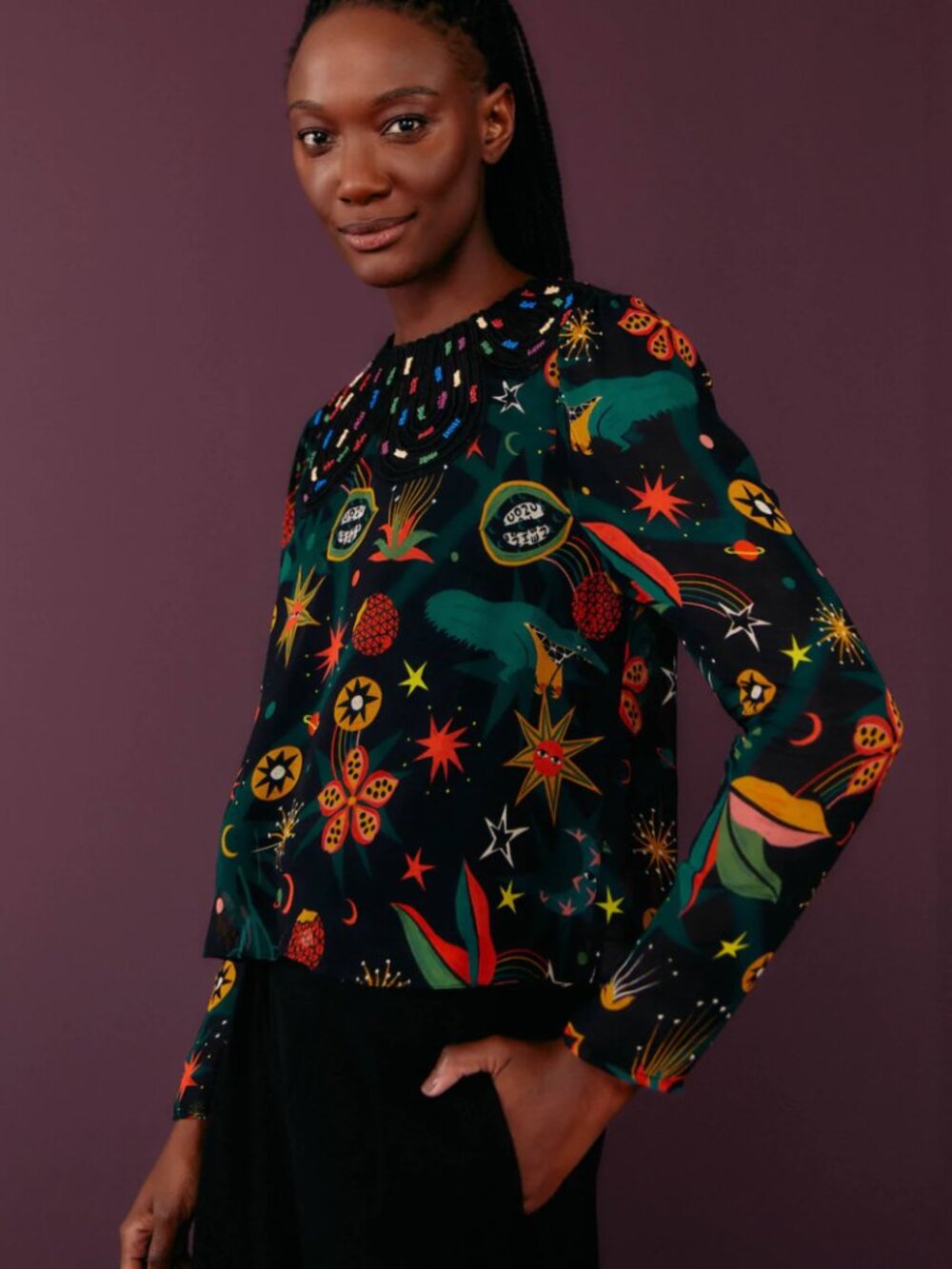 FARM Rio NWT Black Cerrado Sky Embroidered Blouse Black